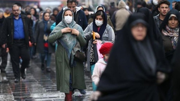 ايران: فيروس كورونا ينتقل عبر الهواء في الأماكن المغلقة   