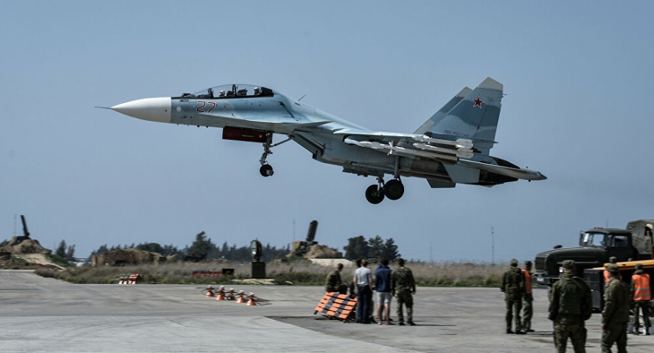 الطيران الروسي يُنفذ عدة غارات، على مواقع إرهابية في ريف إدلب