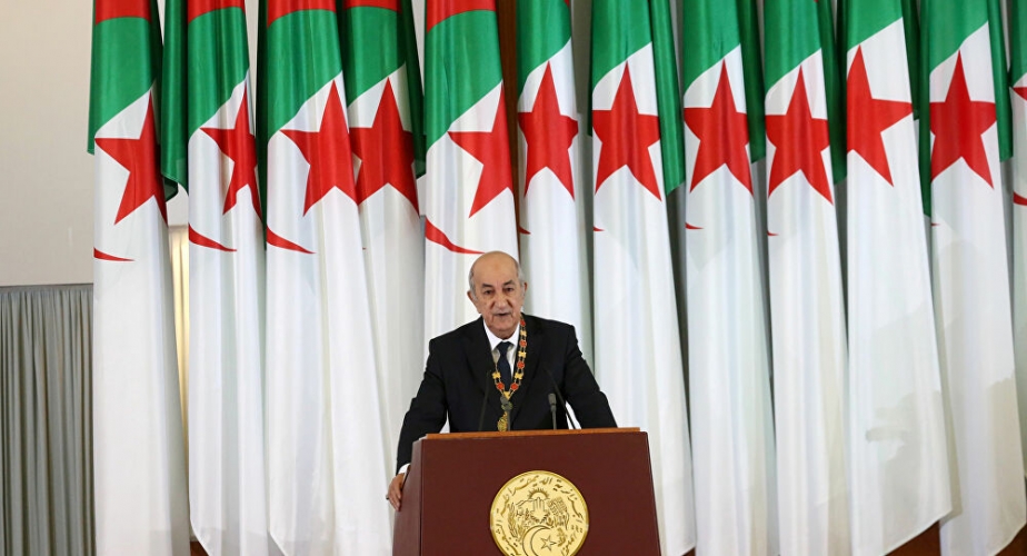 الرئيس الجزائري يأمر بتحقيق عاجل في حرائق و