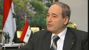 المقداد: سورية تقف قولاً وفعلاً مع لبنان ونتمنى أن يخرج التحقيق بنتائج شفافة وحقيقية