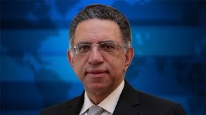 على وقع التجاذبات العبثية .. وزير لبناني يعلن استقالته من الحكومة   