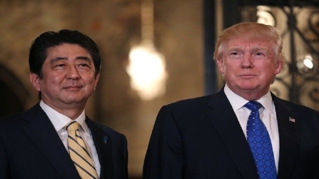 ترامب: حزين لترك آبي منصب رئيس وزراء اليابان