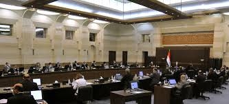 مجلس الوزراء يوافق على إعادة تشغيل حركة الطيران أمام المسافرين عبر مطار دمشق الدولي   