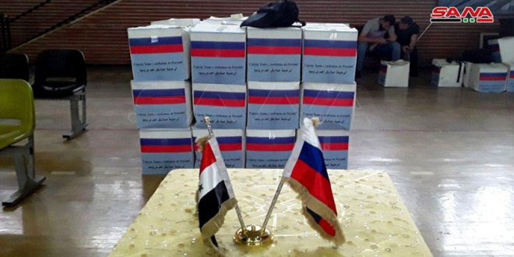 مجلس الأعمال الروسي السوري يقدم مساعدات للأسر المتضررة من الإرهاب بحماة   
