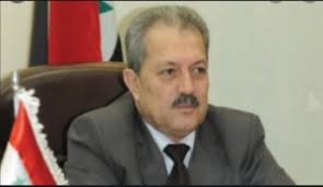 رئيس الحكومة: لن نبخل بجهدٍ لتحسين دخل الموظفين