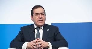 البترول المصرية: مؤهلون لنصبح مركزا عالميا لصناعة الغاز
