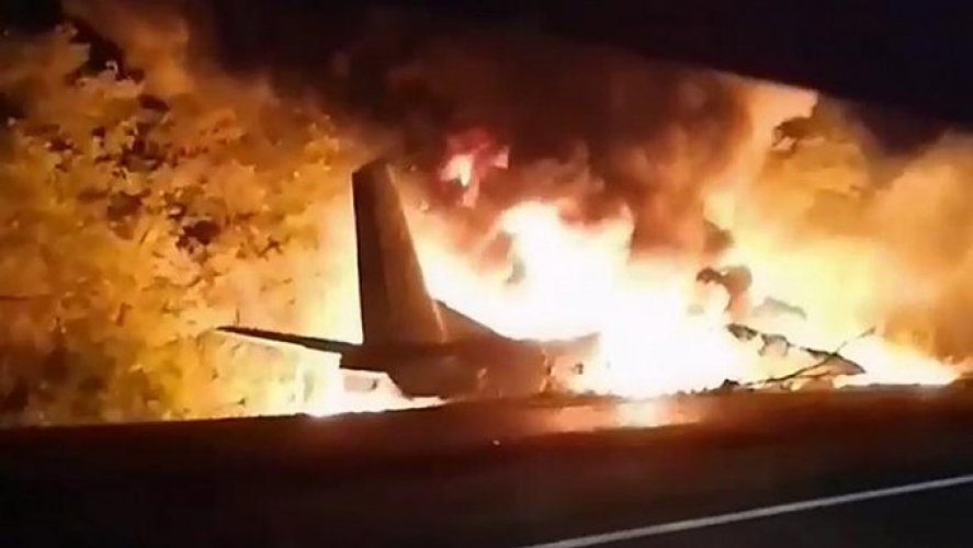 مصرع 25 من أصل 27 راكبا في حادث تحطم طائرة في أوكرانيا