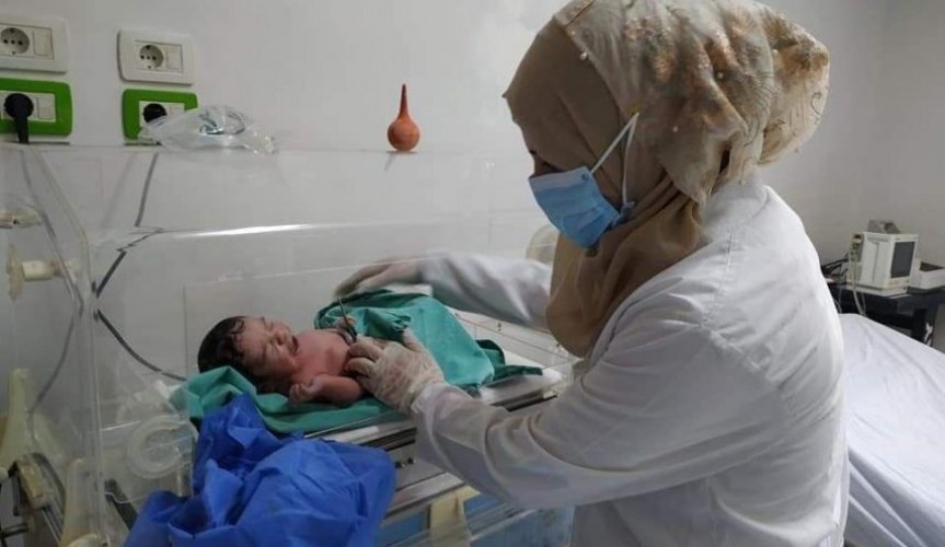 أول ولادة قيصرية لأم مصابة بفيروس كورونا في حمص