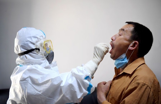 مقاطعة هوبي بالصين تسجل 4 حالات إصابة وافدة من دون أعراض بـ