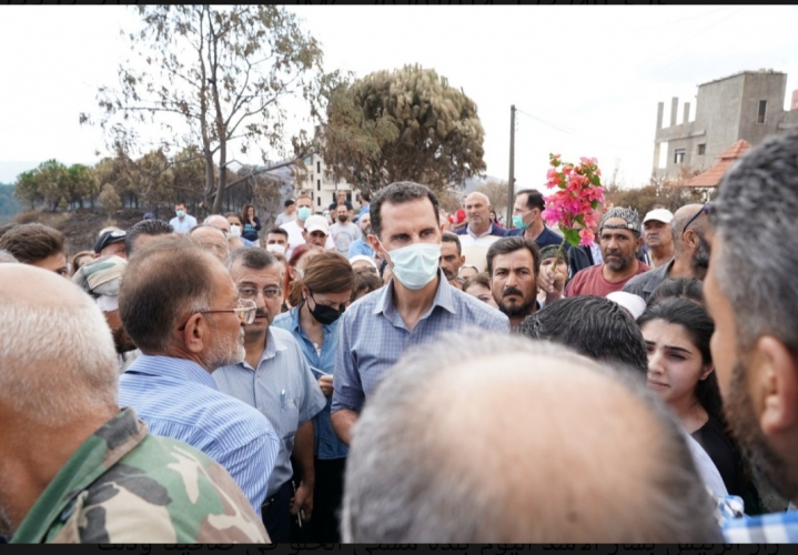 الرئيس الأسد يستمع لأهالي بلدة مشتى الحلو عن حجم الأضرار التي لحقت بهم وبأراضيهم