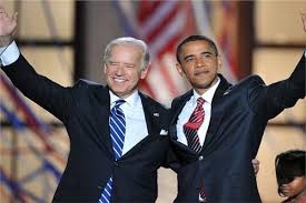 باراك أوباما يهنئ جو بايدن بعد فوزه بالرئاسة.
