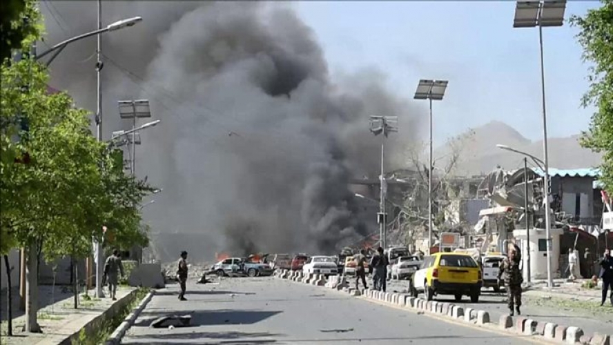 أفغانستان.. قتلى وجرحى بهجوم صاروخي على كابل.