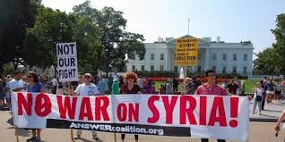 للضغط على بايدن  .. مفكر أمريكي يدعو ترامب لفضح الجرائم الأمريكية وأسرارها (القذرة) في سورية   