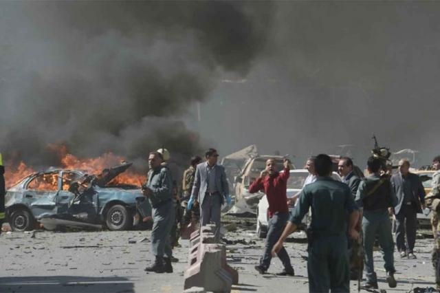 أفغانستان.. انفجار سيارة مفخخة يقتل العشرات من رجال الأمن في مدينة غزني