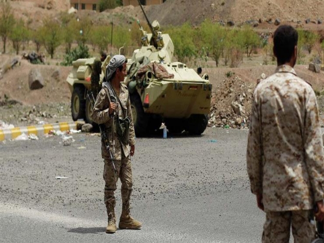 قتلى وجرحى في اشتباكات عنيفة بين الجيش اليمني وقوات الانتقالي