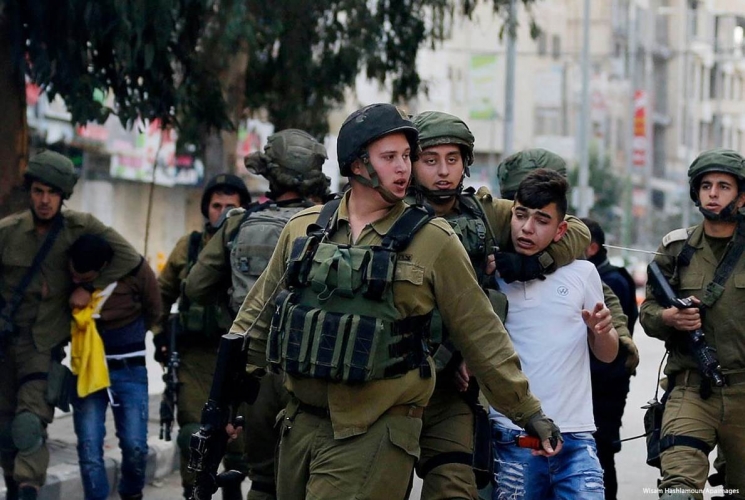 حملة اعتقالات وهدم تطلقها قوات الاحتلال، في مناطق فلسطينية متفرقة