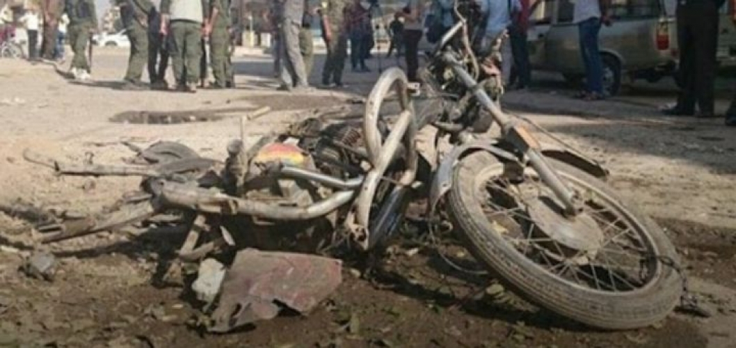انفجار دراجة نارية مفخخة قرب مدخل مشفى البصيرة بريف دير الزور