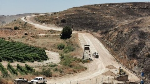 الإعلام اللبناني: انفجار يستهدف دورية إسرائيلية على الحدود مع الأراضي المُحتلة