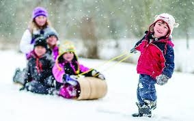دعوا أطفالكم يلعبون في الهواء الطلق.. حتى في الشتاء!