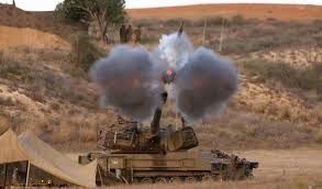 جيش الإحتلال يعتدي بالمدفعية على قطاع غزة المحاصر