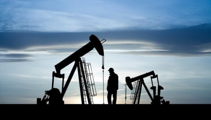 انخفاض أسعار النفط بظل إجراءات تفشي كورونا
