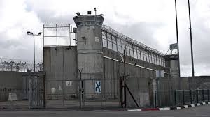 ارتفاع عدد اصابات بكورونا بين الاسرى بسجن “رامون” الاسرائيلي   