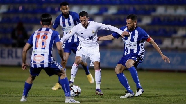 ريال مدريد يودع كأس ملك إسبانيا بعد الهزيمة 2-1 أمام فريق درجة ثالثة