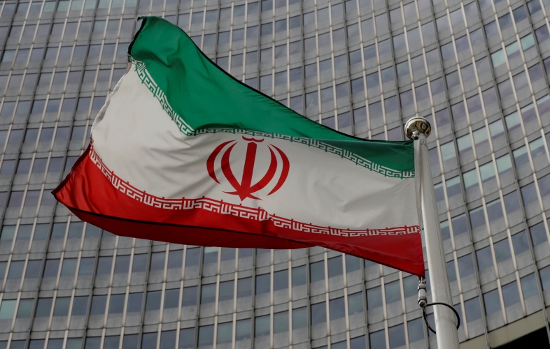 طهران مستمرة في تقليص تعهداتها ما لم ترفع العقوبات بشكل كامل