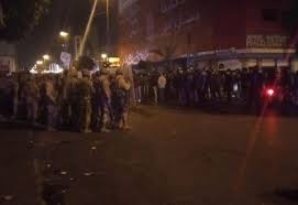 الجيش اللبناني يطارد المخلين بالأمن في أسواق طرابلس الداخلية