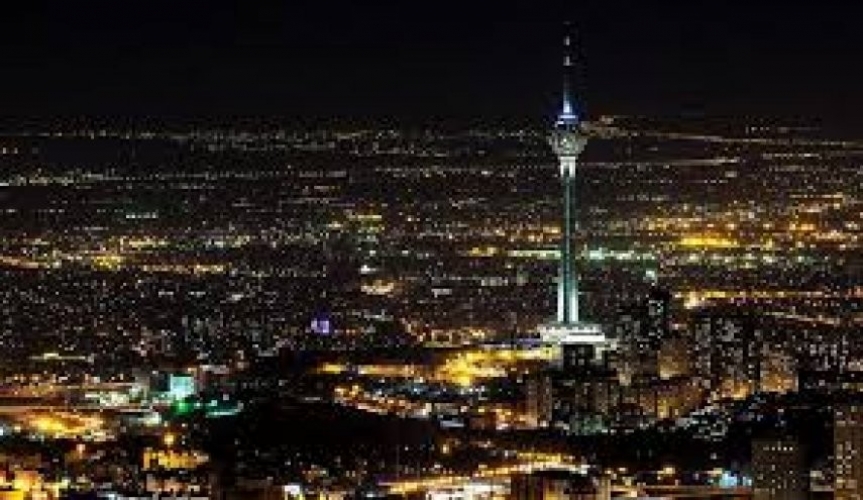بالفيديو.. سماع صوت صافرة إنذار غربي العاصمة الإيرانية طهران والسبب مجهول للآن 