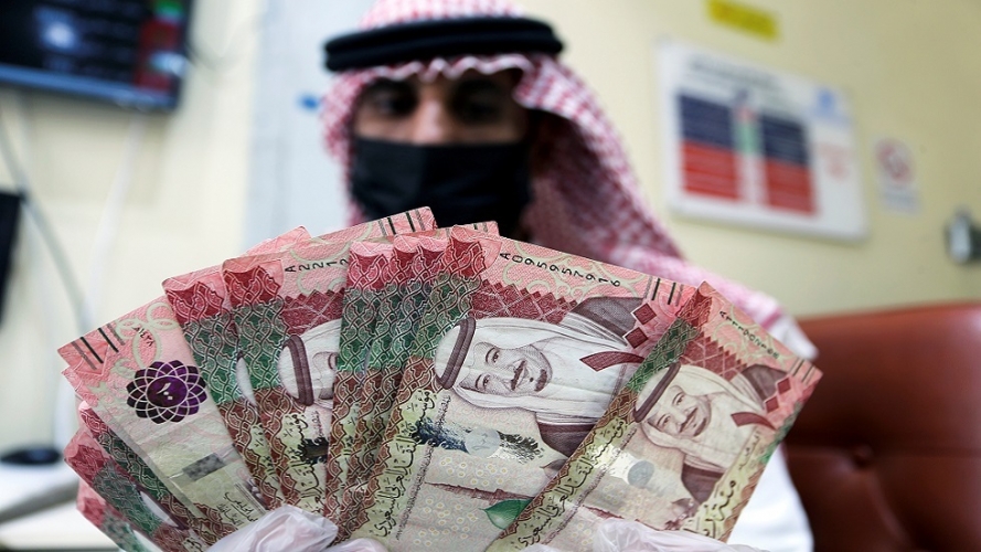 تحويلات الوافدين ترتفع إلى 39,9 مليار دولار في السعودية