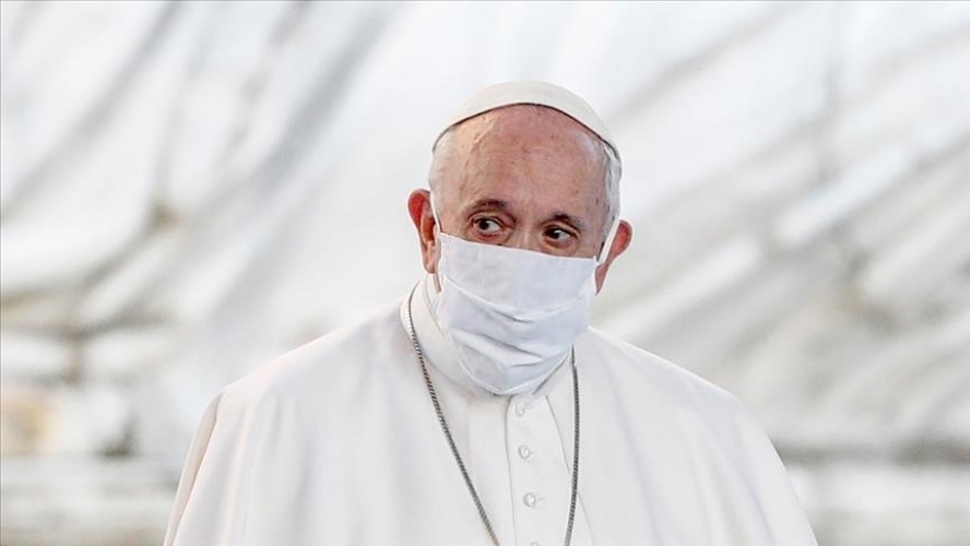 البابا فرنسيس يبدأ زيارته إلى العراق