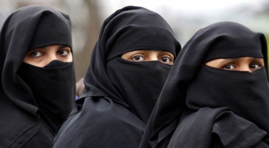 سويسرا تحظر ارتداء النقاب في الأماكن العامة