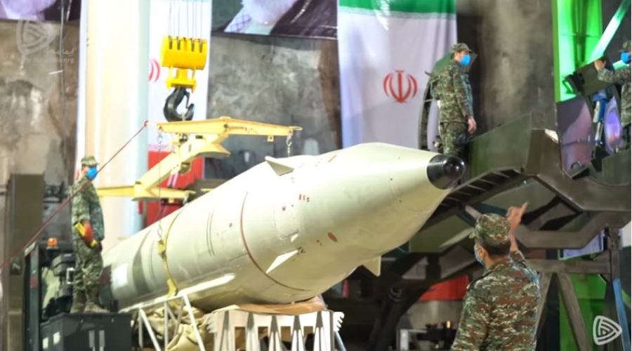 إيران تكشف عن مدينة جديدة للصواريخ تحت الأرض 