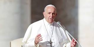 مئات الشخصيات حول العالم تدعو بابا الفاتيكان للتدخل لرفع الإجراءات القسرية المفروضة على سورية   
