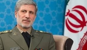 وزير الدفاع الايراني: الشعب سينتقم لاغتيال الشهيد فخري زادة