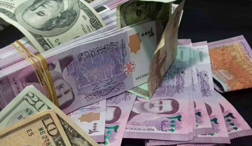 الدولار يتجه إلى حدود 2500 ليرة سورية