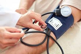 كيفية خفض ضغط الدم في خمس دقائق دون دواء