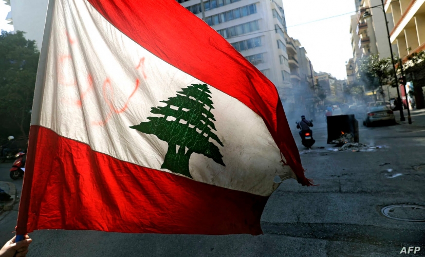 فرنسا تحدد مسؤولين لبنانيين ضالعين في الفساد وتقيد دخولهم أراضيها   