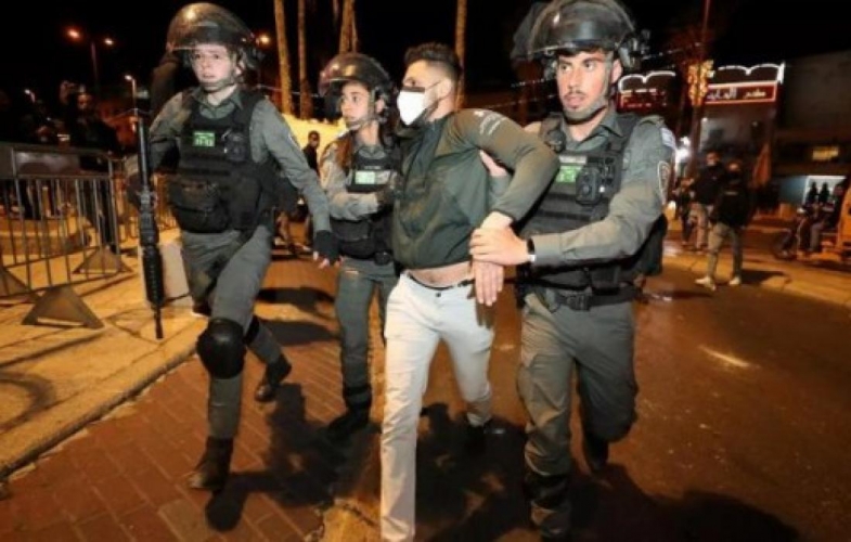 القدس المحتلة ..  ليلة صعبة في الشيخ جراح واعتقالات تطال 11 مواطناً   
