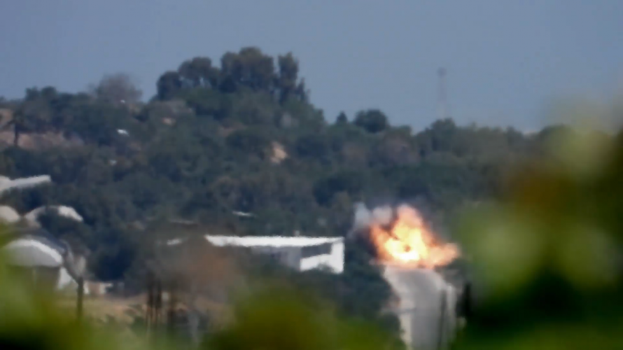 كتائب القسام تستهدف مغتصبة سديروت بـ 20 صاروخ وتدمر جيب عسكري للاحتلال   