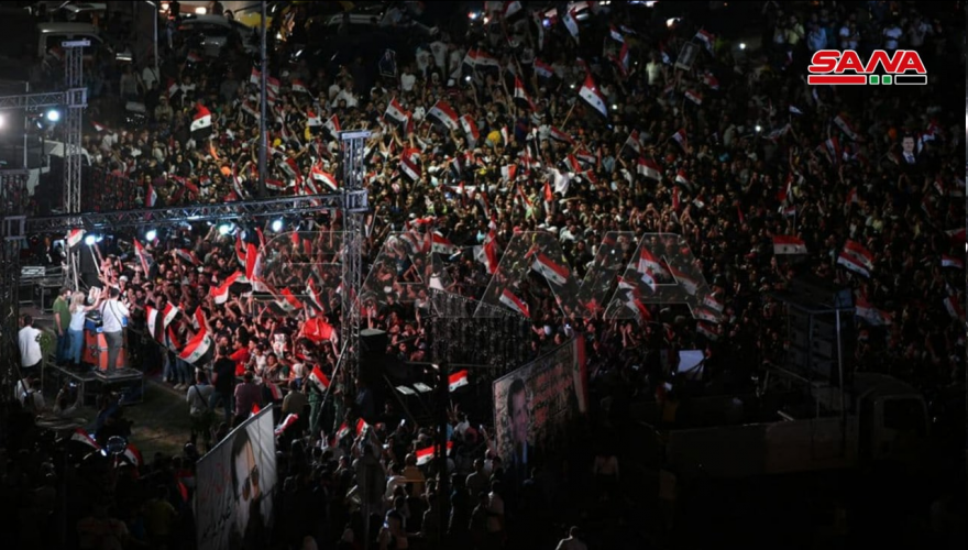 الشعب السوري في كل الساحات يحتفل بإنجاز الإنتخابات قبل صدور النتائج - صور