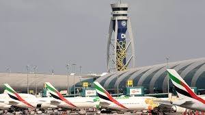 طيران الإمارات تسجل خسائر سنوية بـ5,5 مليارات دولار