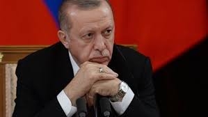 قيادات من حزب أردوغان تلوح بالإستقالة وتوقعات بأزمة سياسية