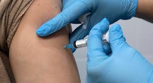 تطعيم 70% من البالغين ضد كورونا في الاتحاد الأوروبي