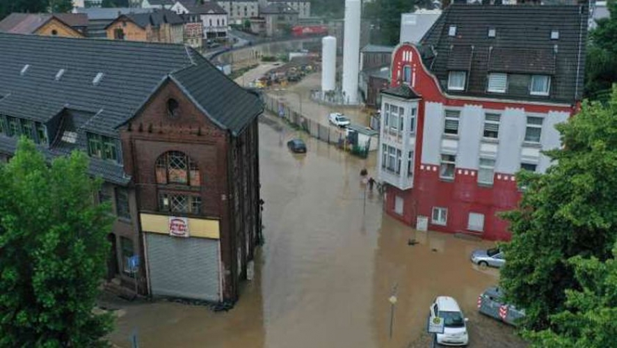 ألمانيا.. مصرع 6 أشخاص وعشرت المفقودين بسبب الفيضانات