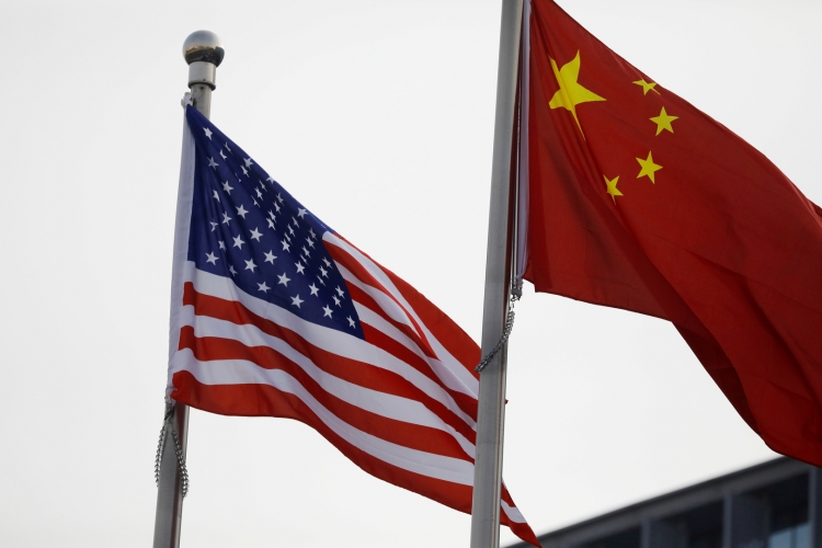 بكين: الولايات المتحدة ليست في وضع يسمح لها بإصدار تعليقات طائشة عن الصين