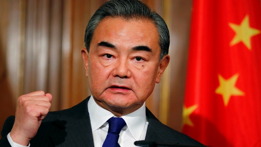 وزير خارجية الصين: الفيروس السياسي أيضا بحاجة إلى تتبع المنشأ