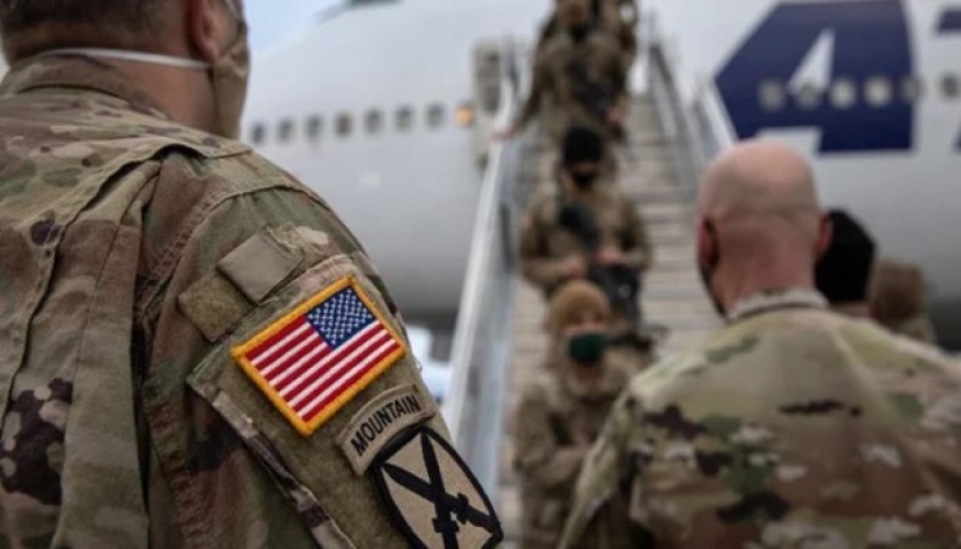 مشاهد مروعة في مطار كابول خلال خروج قوات الإحتلال الأمريكي – فيديو