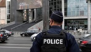 ألمانيا: مهاجر أفغاني يصيب شخصين بسكين في برلين